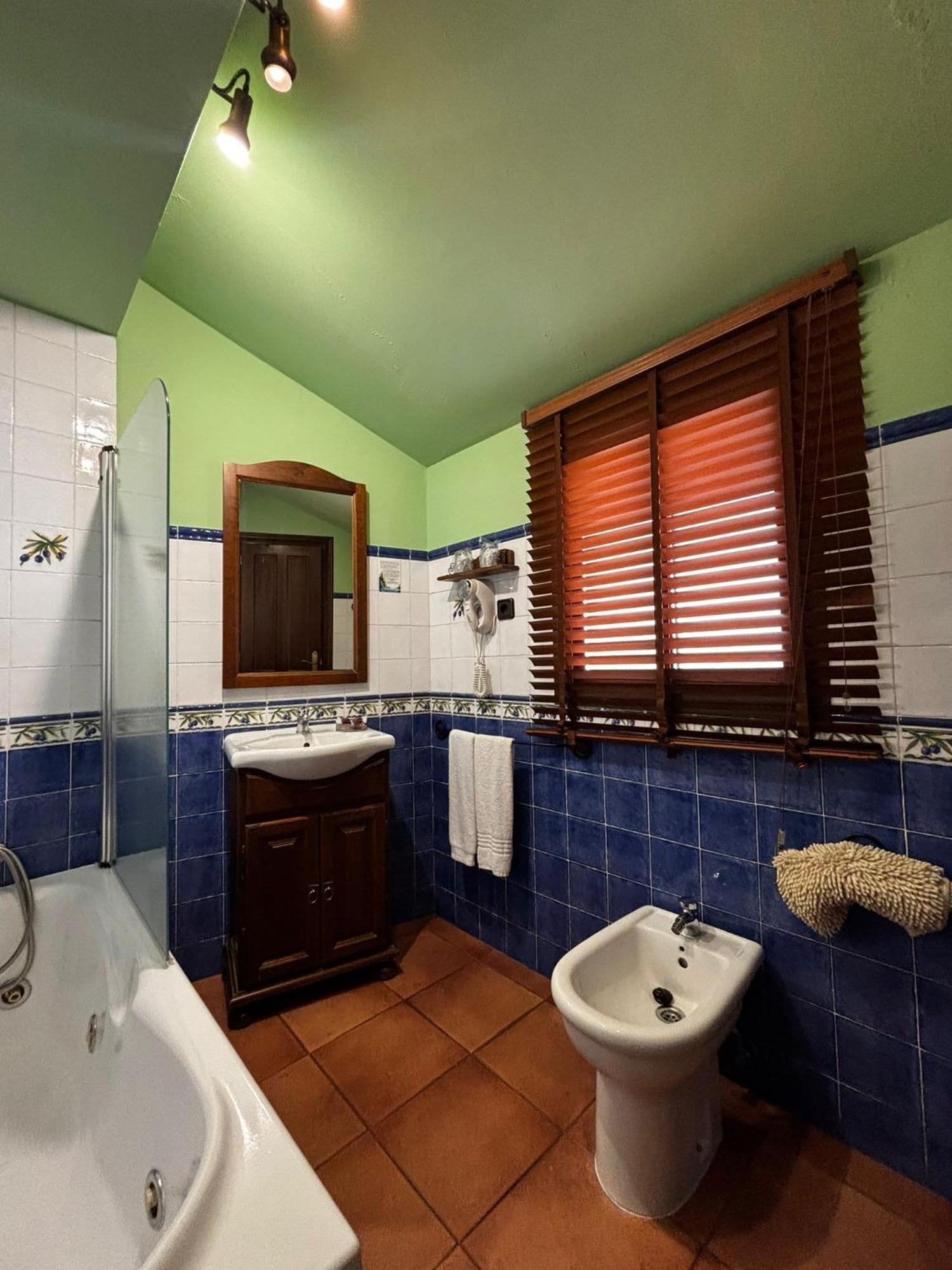 Hotel Baviera Linares  Exterior foto